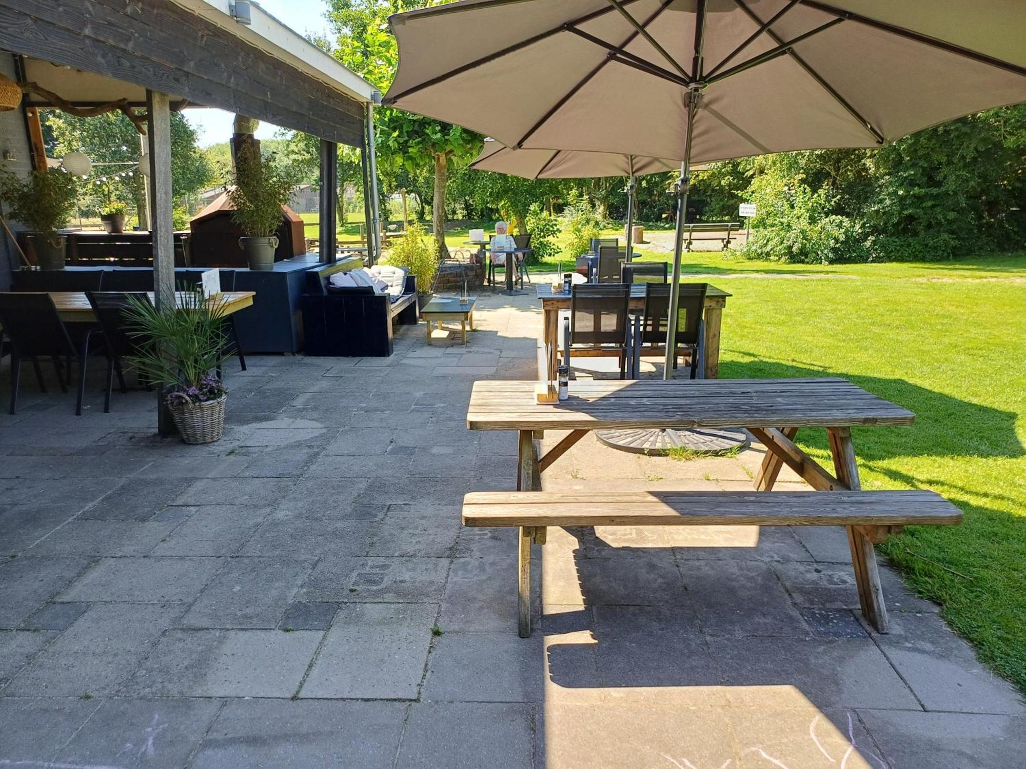 Vrije Vogels Villa Warmenhuizen Buitenkant foto